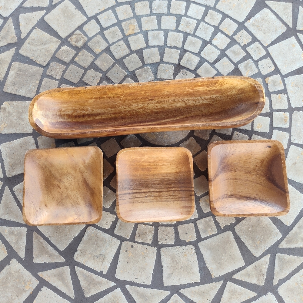 Beekman Home Wooden Serving Trays Set Of 4 Mid century Modern Old World